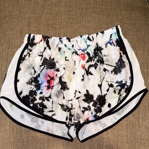 Nike Dri-Fit Floral Women's Shorts